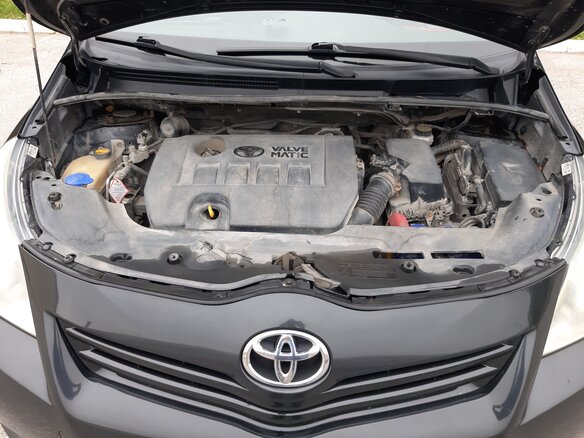 2010 Toyota Verso I, чёрный, 1320000 рублей - вид 6