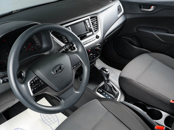 2017 Hyundai Solaris II, серый - вид 6