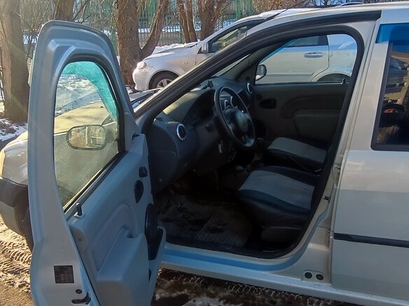 2008 Renault Logan I, серый, 380000 рублей - вид 16