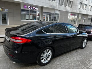 2019 Ford Fusion (North America) II Рестайлинг, чёрный, 1550000 рублей, вид 5