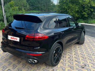 2014 Porsche Cayenne S II Рестайлинг (958), чёрный, 3350000 рублей, вид 3