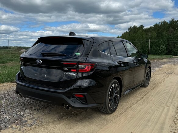 2021 Subaru Levorg II, чёрный, 2700000 рублей - вид 8
