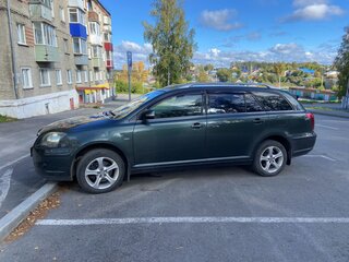 2006 Toyota Avensis II Рестайлинг, зелёный, 1100000 рублей, вид 4