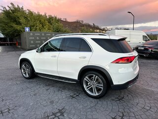 2019 Mercedes-Benz GLE 350 II (V167), белый, 4600000 рублей, вид 3