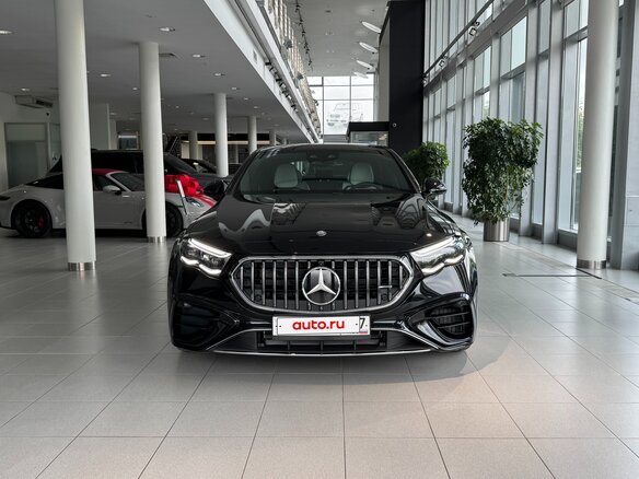 2025 Mercedes-Benz E-Класс AMG 53 AMG VI (W214), чёрный - вид 1