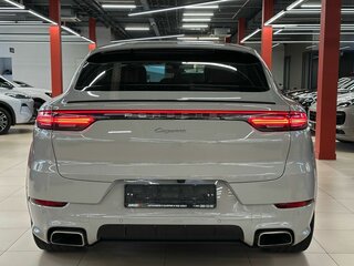 2020 Porsche Cayenne III, серый, 9590000 рублей, вид 5