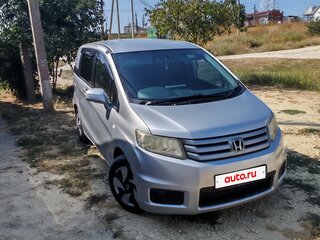 2011 Honda Freed Spike I, серебристый, 1100000 рублей, вид 4