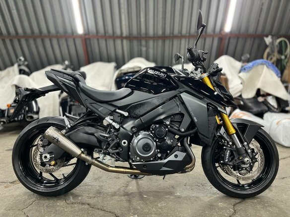 2021 Suzuki GSX-S 1000, чёрный, 1250000 рублей - вид 2