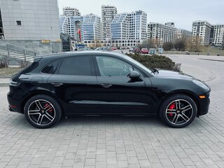 2020 Porsche Macan GTS I Рестайлинг, чёрный, 4500000 рублей, вид 4
