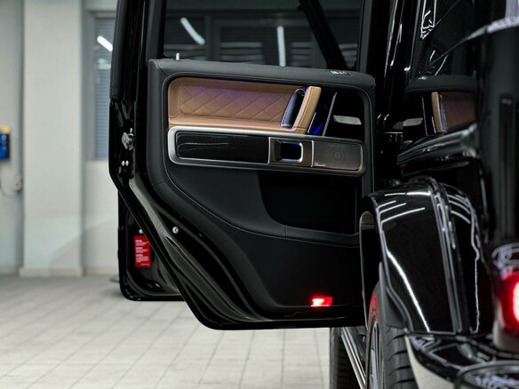 2026 Mercedes-Benz G-Класс AMG 63 AMG II (W465) Рестайлинг, чёрный, 31870000 рублей - вид 30