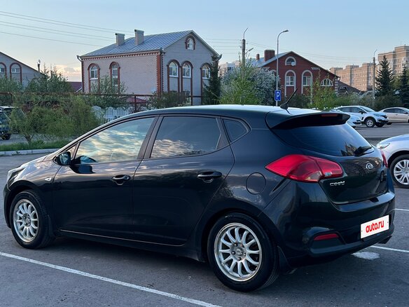 2012 Kia Ceed II, чёрный, 950000 рублей - вид 11