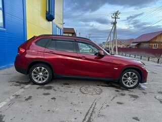 2011 BMW X1 18i I (E84), красный, 1300000 рублей, вид 3