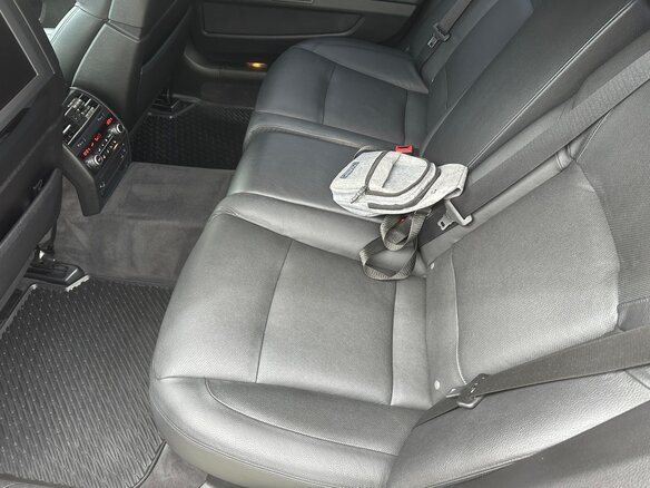 2012 BMW 7 серии Long 740Li V (F01/F02/F04), чёрный, 1700000 рублей - вид 14