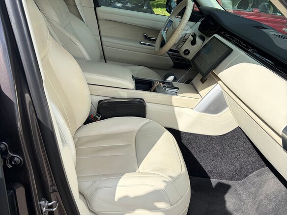 2024 Land Rover Range Rover P530 MHEV V, коричневый, 20000000 рублей - вид 7