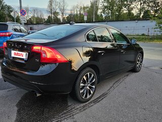 2017 Volvo S60 II Рестайлинг, чёрный, 2300000 рублей, вид 5