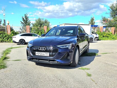 Audi e-tron I