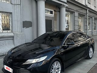 2020 Toyota Camry VIII (XV70), чёрный, 2930000 рублей, вид 5