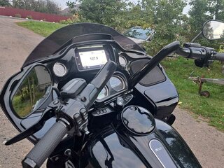 2018 Harley-Davidson Road Glide, чёрный, 1607045 рублей, вид 5