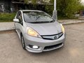 2011 Honda Fit Shuttle I, серебристый, 1080000 рублей