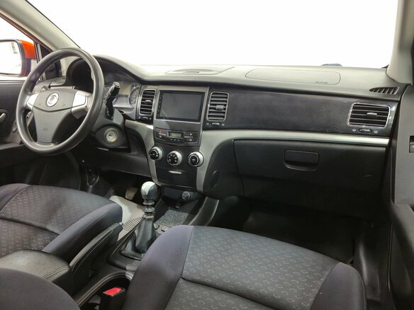 2012 SsangYong Actyon II, оранжевый - вид 11