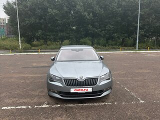 2016 Skoda Superb III, серый, 2100000 рублей, вид 1