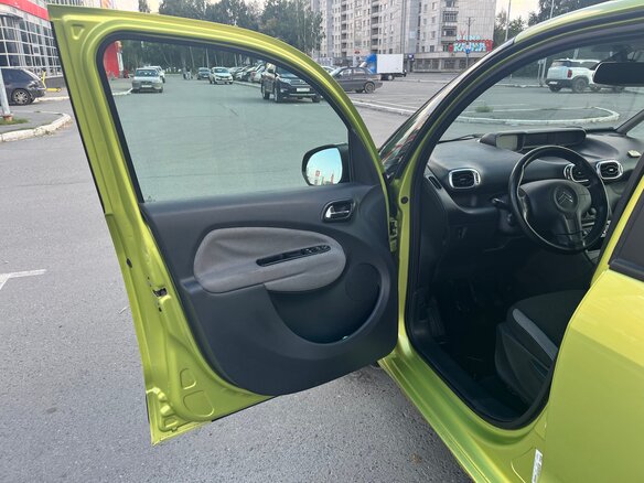 2011 Citroen C3 Picasso I, зелёный, 454000 рублей - вид 10