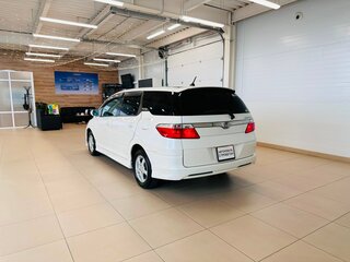 2010 Honda Airwave I Рестайлинг, белый, 1179000 рублей, вид 4