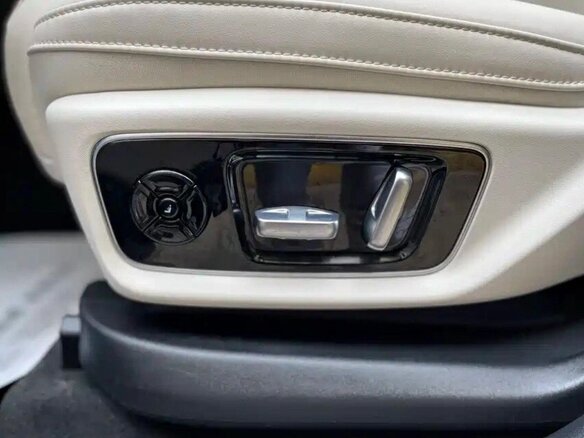 2024 Li Auto (Lixiang) L7 52.3 kWh I Рестайлинг, чёрный, 6700070 рублей - вид 9