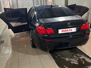 2009 BMW 7 серии 730d V (F01/F02/F04), чёрный, 1770000 рублей, вид 4