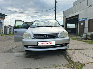 2001 Toyota Nadia, серебристый, 500000 рублей, вид 3
