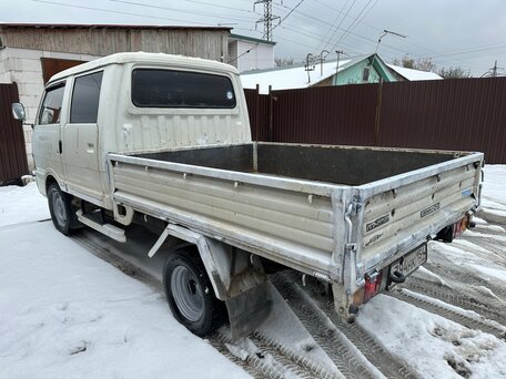 1992 Mazda Bongo, белый, 400000 рублей, вид 1