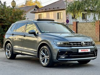 2019 Volkswagen Tiguan Allspace II, серый, 4200000 рублей, вид 1