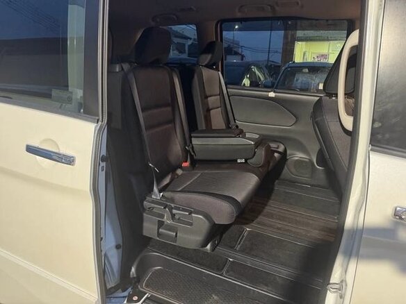2021 Nissan Serena S-Hybrid V (C27) Рестайлинг, белый - вид 11