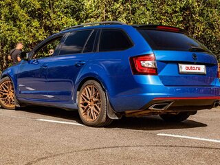 2014 Skoda Octavia III (A7), синий, 1500000 рублей, вид 3
