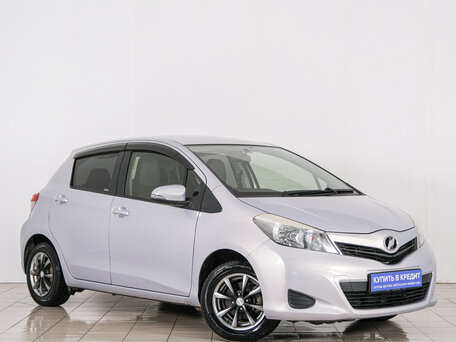 Toyota Vitz III (XP130)