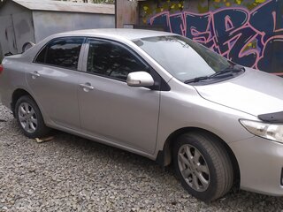 2013 Toyota Corolla X (E140, E150) Рестайлинг, серебристый, 1130000 рублей, вид 5