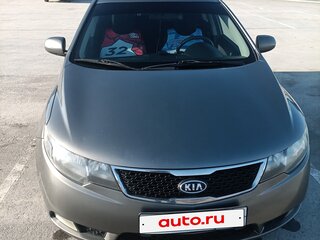 2011 Kia Cerato 6-speed II, серый, 750000 рублей, вид 2