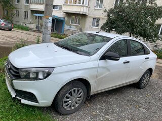 2018 Lada (ВАЗ) Vesta I, белый, 750000 рублей, вид 2