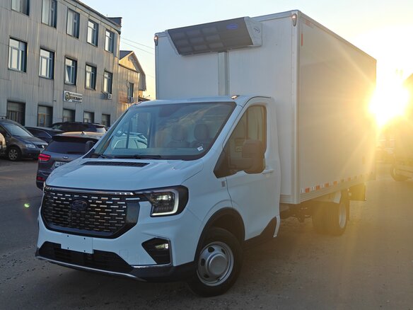 2025 Ford Transit, белый, 8199000 рублей - вид 1