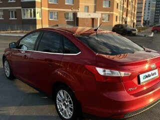 2012 Ford Focus III, красный, 1000000 рублей, вид 3
