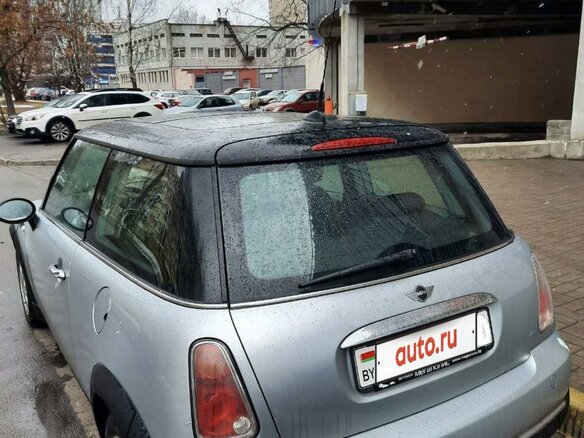 2005 Mini Hatch Cooper I (R50), серебристый, 461723 рублей - вид 8