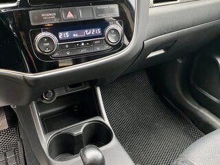 2012 Mitsubishi Outlander III, чёрный, 2080000 рублей, вид 3