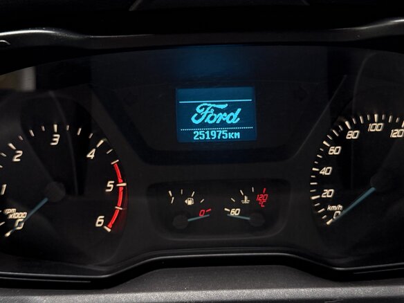 2017 Ford Transit, белый, 2300000 рублей - вид 8