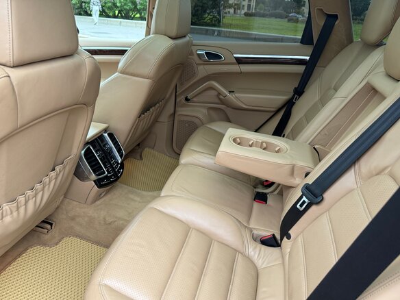 2010 Porsche Cayenne S II (958), фиолетовый, 2200000 рублей - вид 6