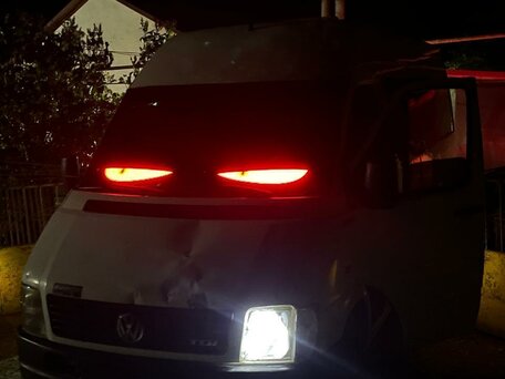 2003 Volkswagen LT, белый, 1050000 рублей, вид 3