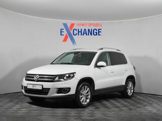 2014 Volkswagen Tiguan I Рестайлинг, белый, 1299000 рублей, вид 1