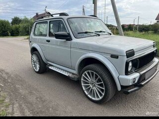 2001 Lada (ВАЗ) 2121 (4x4) I Рестайлинг, белый, 850000 рублей, вид 4