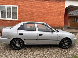 2004 Hyundai Accent ТагАЗ II, серебристый, 450000 рублей, вид 2