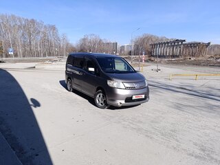 2007 Nissan Serena III (C25), серый, 1000000 рублей, вид 2