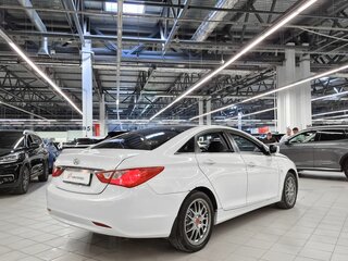 2012 Hyundai Sonata VI (YF), белый, 757000 рублей, вид 3